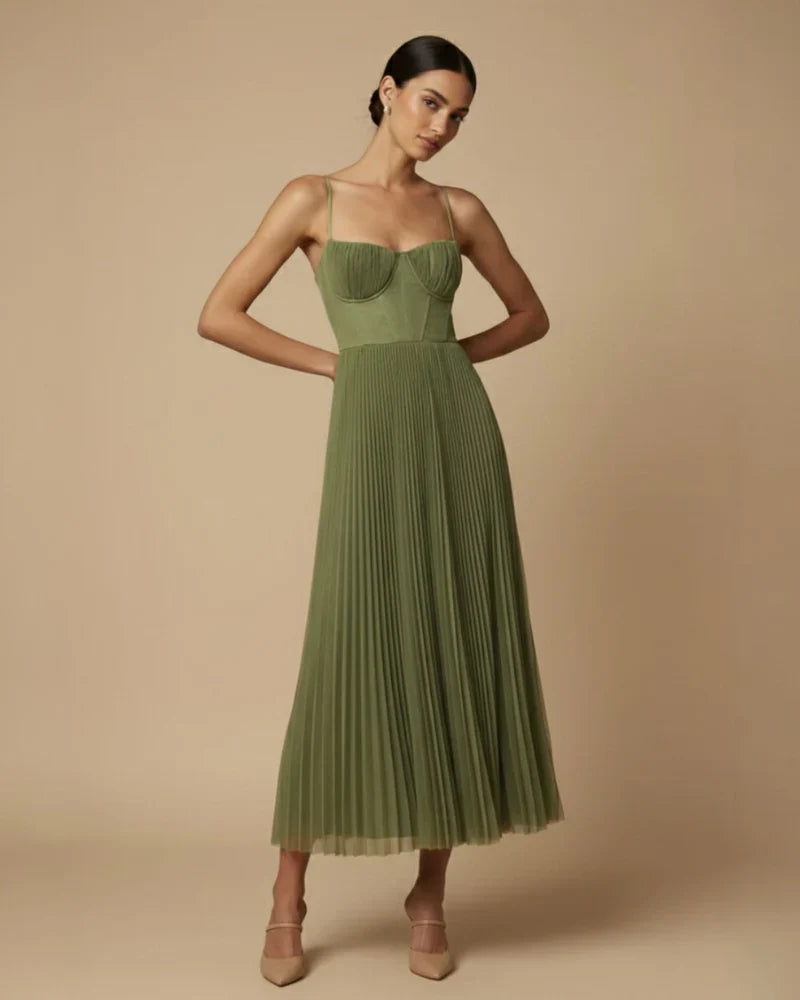 Frédérique | Robe Plissée Élégance